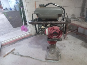 Mai compactor benzinar   perfect pentru șantier - imagine 5