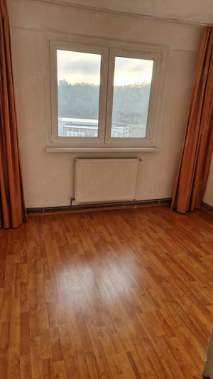 Apartament 2 camere  decomandat, zona  Bejan - imagine 7