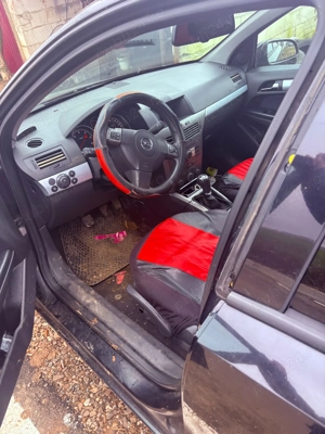 Opel Astra h 17 DTH euro 4 an fabricație 2006 - imagine 9