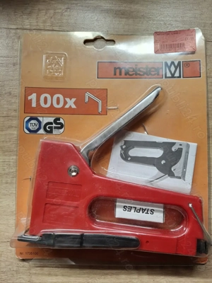 Vând pistol pentru capsat 