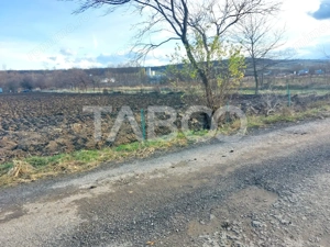 Teren intravilan 1687 mp pentru cabana zona de gradini Cisnadie - imagine 3