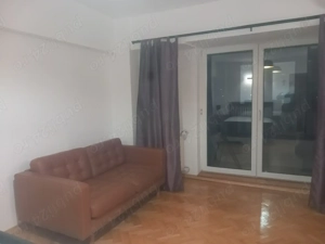 Propietar inchiriez garsoniera ultracentrala