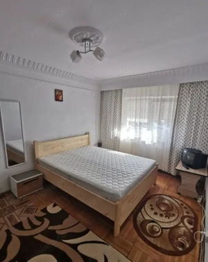 Garsoniera de inchiriat zona Panduri - imagine 2