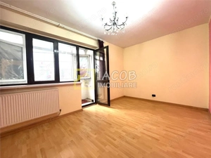 Apartament 3 camere decomandate, etaj 1, str. Narciselor 15, Bacau - imagine 5