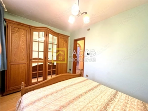 Apartament 3 camere decomandate, etaj 1, str. Narciselor 15, Bacau - imagine 9
