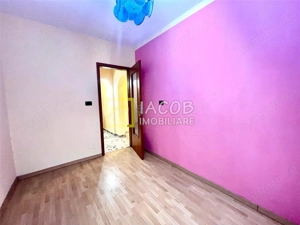 Apartament 3 camere decomandate, etaj 1, str. Narciselor 15, Bacau - imagine 11