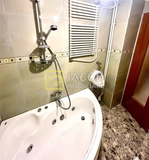Apartament 3 camere decomandate, etaj 1, str. Narciselor 15, Bacau - imagine 15