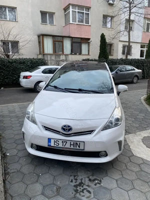 Dezmembrez Prius Plus 2014 - imagine 2