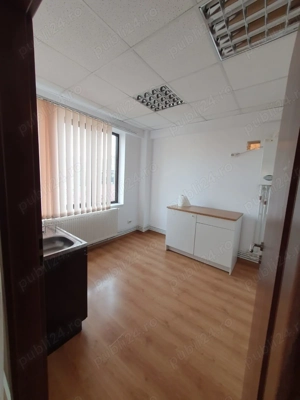 Închiriez spatiu birouri 110 mp in vila situata in apropiere de Mall Vitan