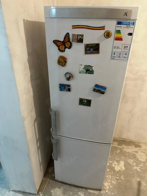 Vând Frigider Arctic