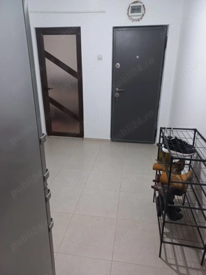 Vand apartament 2 camere Gaesti - imagine 6