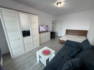 Garsoniera de inchiriat-Titan-1 Decembrie-cu centrala-loc de parcare