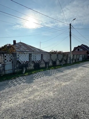 Casa cu 807 mp teren de vanzare,  BACAU, str. Spicului-SERBANESTI