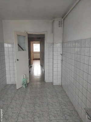 Ap 3 camere zona BRD B-dul Decebal - imagine 9