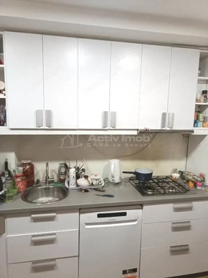 Vanzare 3 camere decomandat - 2 gr sanitare - Drumul Taberei - Metrou Raul Doamnei - 119500E - imagine 5