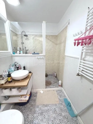 Vanzare 3 camere decomandat - 2 gr sanitare - Drumul Taberei - Metrou Raul Doamnei - 119500E - imagine 15