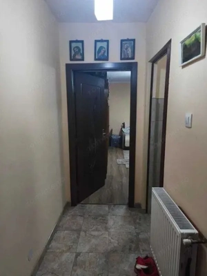 Central - Vanzare apartament 1 camera - Str. Stefan Cel Mare - imagine 3