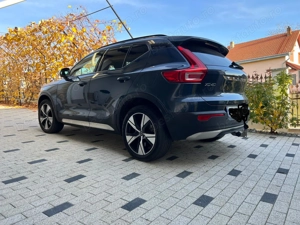 Volvo XC40 , Electric 4x4. 408 Cp Full Opțion