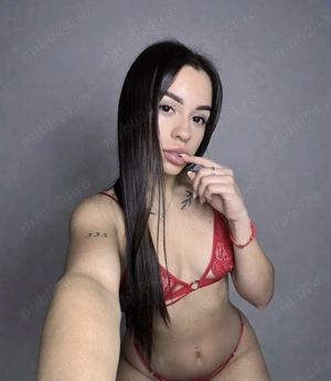 Bună numele meu este Iris!! Am 22 de ani 1,65, 50kg slim !!!