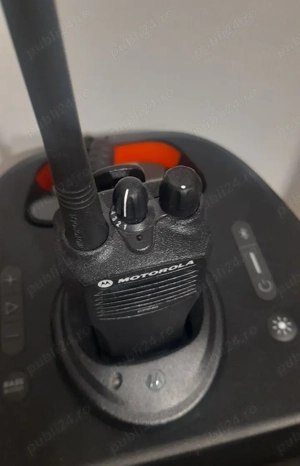 Statie emisie receptie Motorola Radio CP 040 - imagine 2