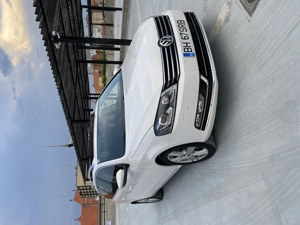 VW Passat  - imagine 2