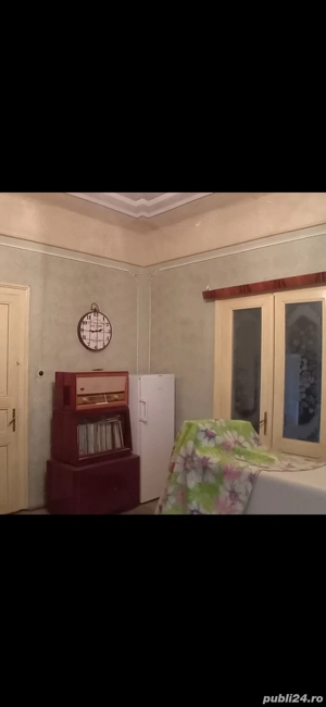 casa pret de garsoniera - imagine 3