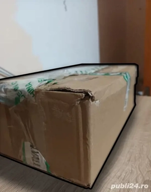 mystery box cu 10 CD-uri plus altele 