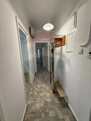 Apartament cu 3 camere de închiriat în zona Ultracentral - imagine 2