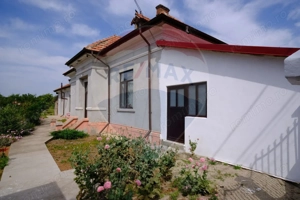 Casa renovata, mobilata si utilata, livada, Lita!