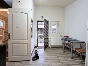 Casa la curte comuna Dambovita malul Begai