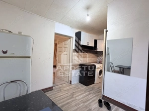 Casa la curte comuna Dambovita malul Begai - imagine 3