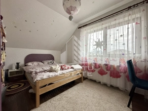 Casa individualade vanzare cu 4 camere, teren 816 mp, Dumbravita - imagine 11