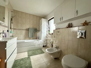 Casa individualade vanzare cu 4 camere, teren 816 mp, Dumbravita - imagine 15
