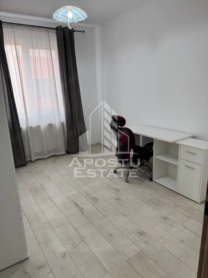 Apartament 3 camere, decomandat, petfriendly, centrala proprie, Giroc - imagine 9