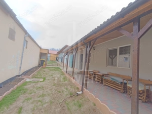 Casă de vânzare în satul Roșia cu vedere panoramică spre Munții Făgăras - imagine 9