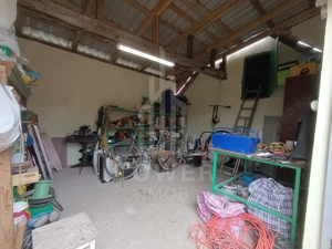 Casă de vânzare în satul Roșia cu vedere panoramică spre Munții Făgăras - imagine 15