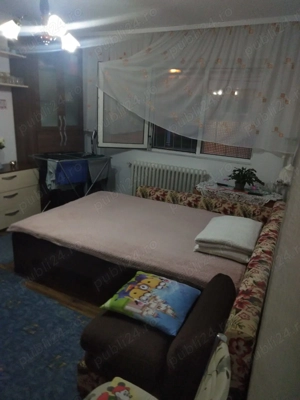 Inchiriez apartament o camera in Buziasului