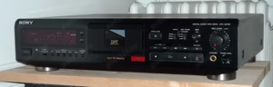 Sony DTC-ZE700 casetofon digital DAT (digital audio tape)