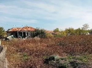 Casa si teren  Glodeanu Sarat  ; ID: R2839616