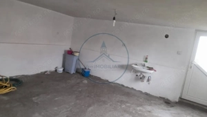 Casa 200 mp, 2200mp teren , 20 km de  - imagine 7