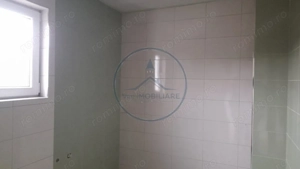 Casa 200 mp, 2200mp teren , 20 km de  - imagine 3