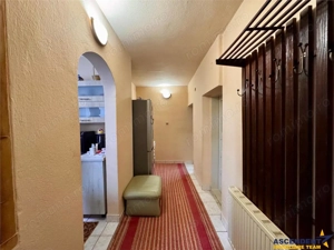 Casa potential: activitati comerciale, birouri, locuire multifamiliala,677 mp teren - imagine 4