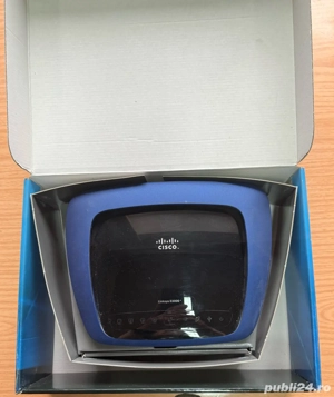 Router de marca Linksys Cisco E 3000