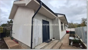 Casa de vanzare in localitatea Lazu