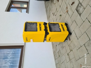 Dezumidificator industrial de închiriat, pentru eliminarea umezelii, prevenirea mucegaiului, uscarea