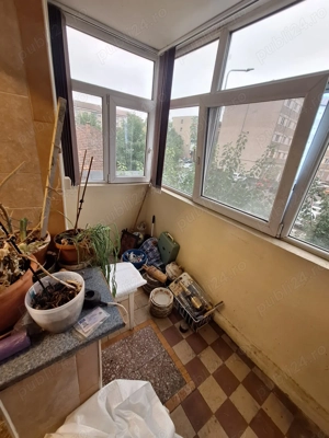 Vand apartament tip PB, 70 mp utili, 3 camere, Calea Aradului, situat într-o zonă foarte buna, - imagine 2