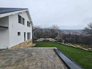 Casa premium cu acces facil in Chinteni - imagine 6