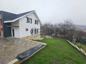 Casa premium cu acces facil in Chinteni - imagine 7