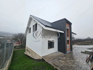 Casa premium cu acces facil in Chinteni - imagine 2