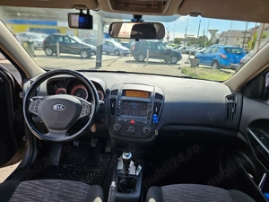 Kia Ceed - Intretinuta foarte bine, service efectuat la termen. - imagine 8